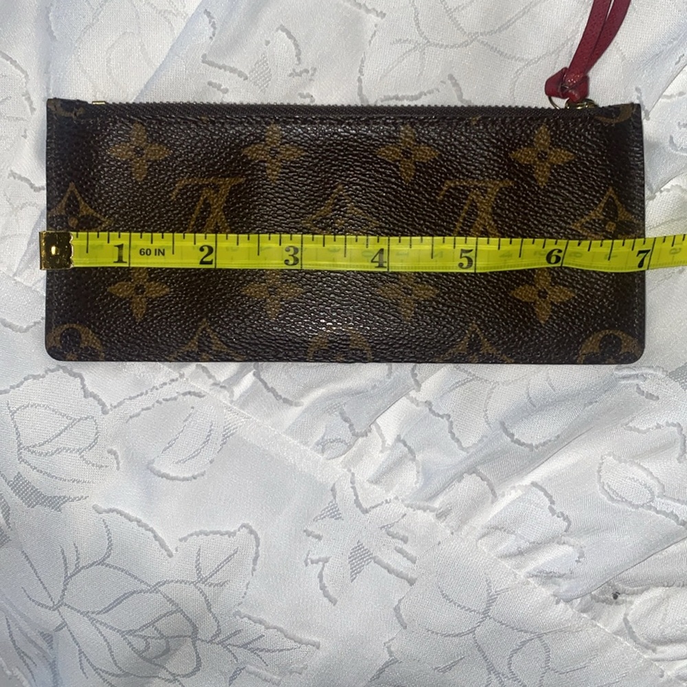 Louis Vuitton wallet insert/coin pouch! - Picture 6 of 7